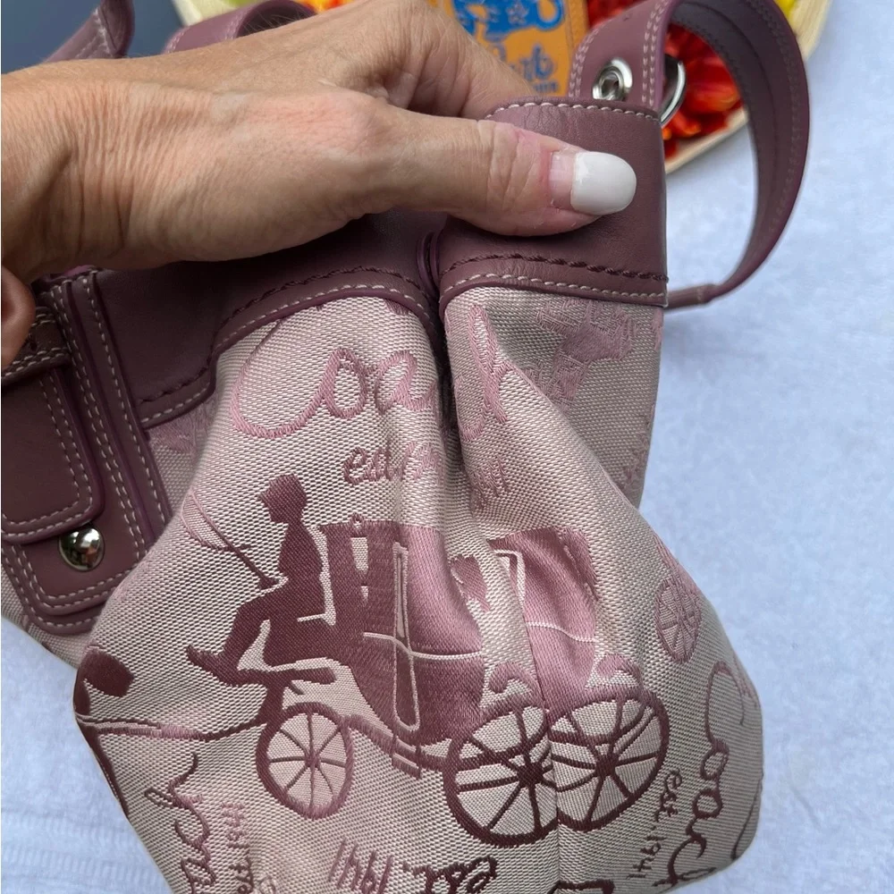 Coach Signature All Over Carriage Leather Satchel -Light Purple Y2K - Picture 5 of 13